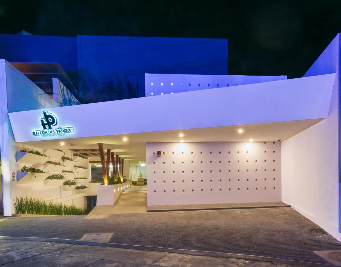 Hotel Balcon Del Parque ハラパ エクステリア 写真