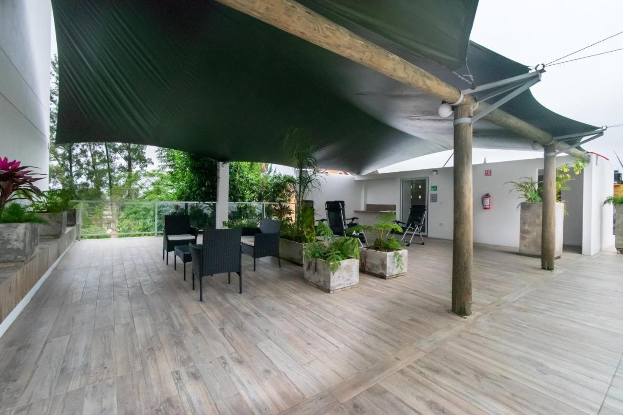 Hotel Balcon Del Parque ハラパ エクステリア 写真