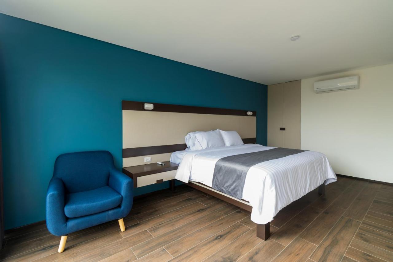 Hotel Balcon Del Parque ハラパ エクステリア 写真